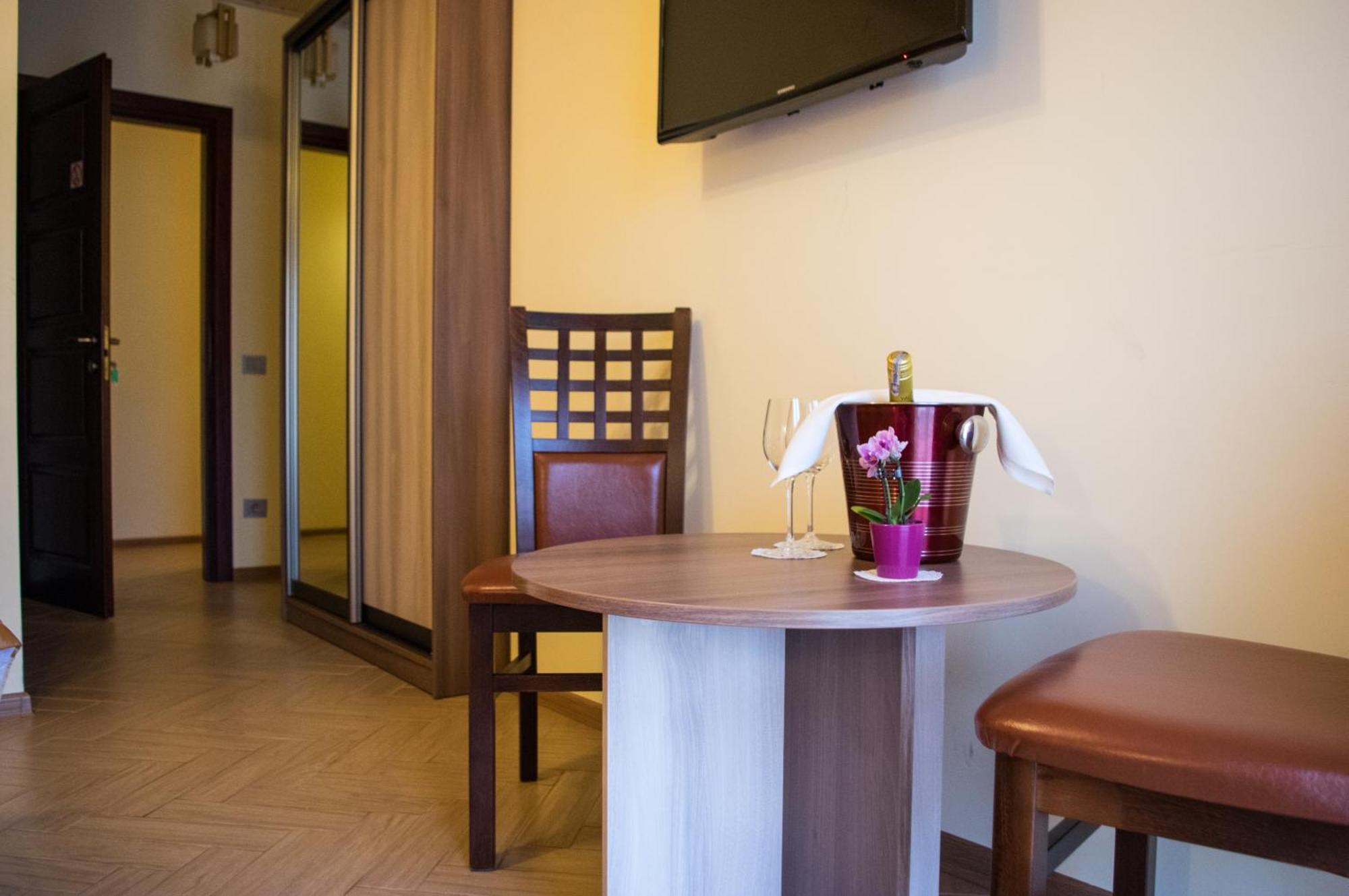 Greta Hotel Druskininkai Kültér fotó